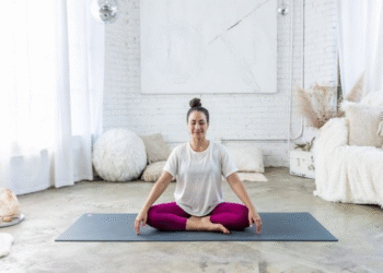 praticar yoga em casa